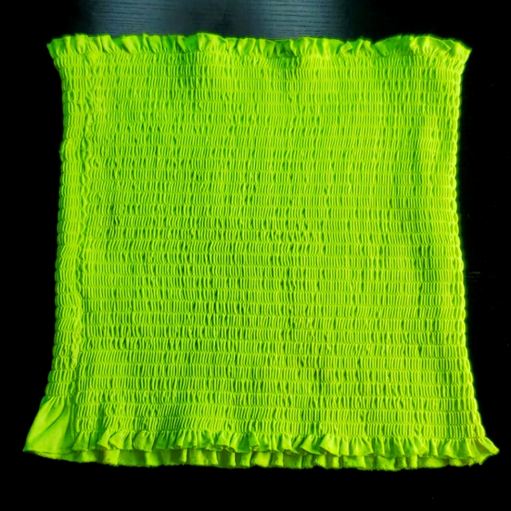 Highlight Green Top